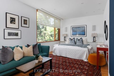 Photo 26 at 639 Wellington Street W, Niagara, Toronto