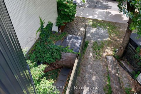 Photo 49 at 639 Wellington Street W, Niagara, Toronto