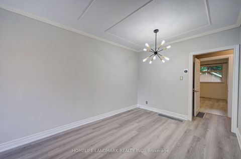 Photo 11 at 167 Taylor Mills Drive N, Crosby, Richmond Hill