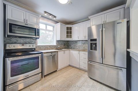 Photo 13 at 167 Taylor Mills Drive N, Crosby, Richmond Hill