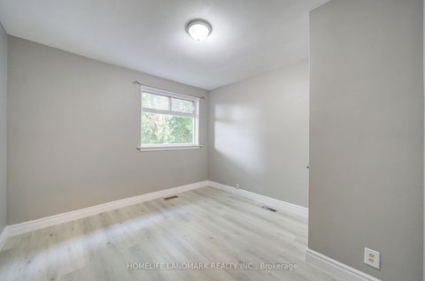 Photo 22 at 167 Taylor Mills Drive N, Crosby, Richmond Hill