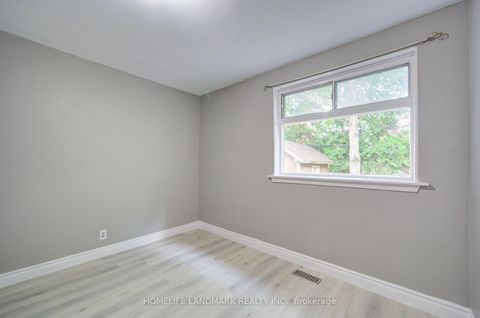 Photo 23 at 167 Taylor Mills Drive N, Crosby, Richmond Hill