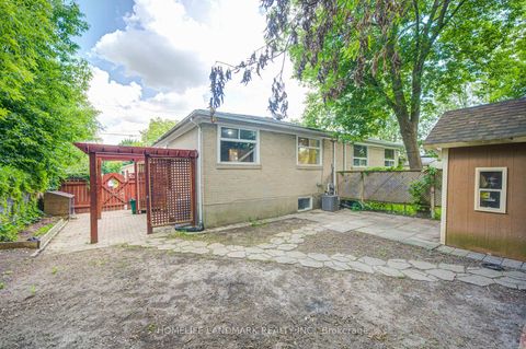 Photo 48 at 167 Taylor Mills Drive N, Crosby, Richmond Hill