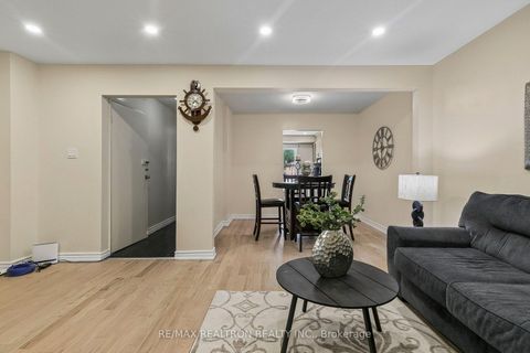 Photo 10 at 25 Whiteleas Avenue, Malvern, Toronto