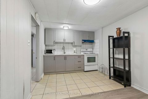 Photo 33 at 25 Whiteleas Avenue, Malvern, Toronto