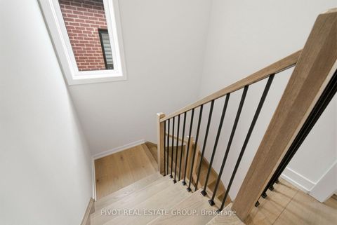 Photo 18 at 79 Danielle Moore Circle, Bendale, Toronto
