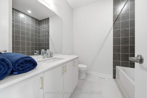 Photo 25 at 79 Danielle Moore Circle, Bendale, Toronto