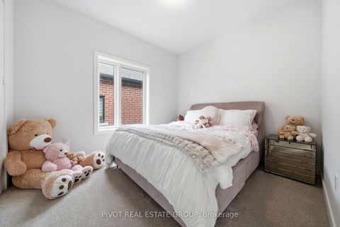 Photo 26 at 79 Danielle Moore Circle, Bendale, Toronto