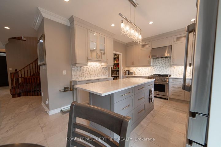 Photo 10 at 2367 Eighth Line, JC Joshua Creek, Oakville