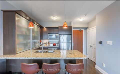 Photo 7 at 704 - 1430 Yonge Street, St. Clair, Toronto