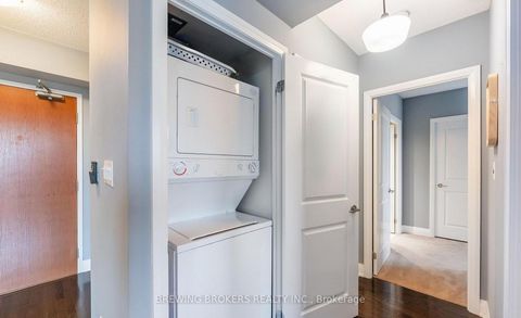 Photo 14 at 704 - 1430 Yonge Street, St. Clair, Toronto