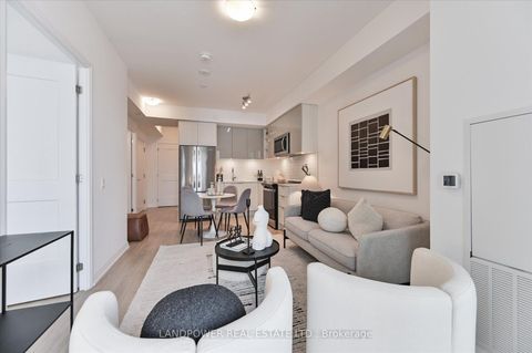 Photo 10 at 1916 - 50 Dunfield Avenue, Mount Pleasant West, Toronto