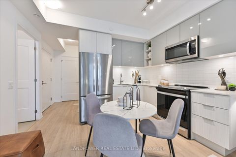 Photo 11 at 1916 - 50 Dunfield Avenue, Mount Pleasant West, Toronto
