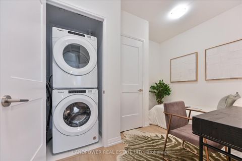 Photo 19 at 1916 - 50 Dunfield Avenue, Mount Pleasant West, Toronto