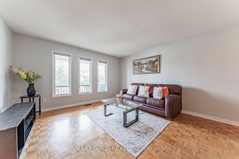 Photo 5 at 148 Castlehill Road, Maple, Vaughan
