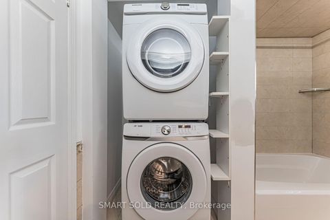Photo 30 at 148 Castlehill Road, Maple, Vaughan
