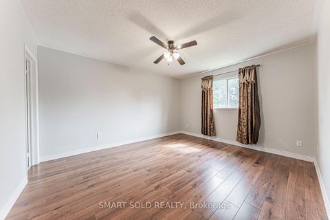 Photo 31 at 148 Castlehill Road, Maple, Vaughan