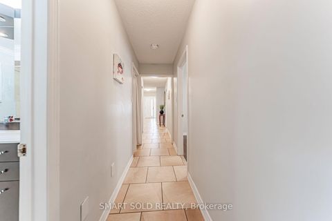Photo 40 at 148 Castlehill Road, Maple, Vaughan