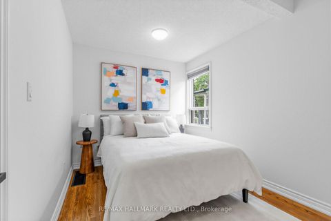 Photo 13 at 66 Holmstead Avenue, Parkview, Toronto