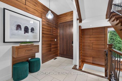 Photo 3 at 255 Willowdale Avenue, Willowdale East, Toronto