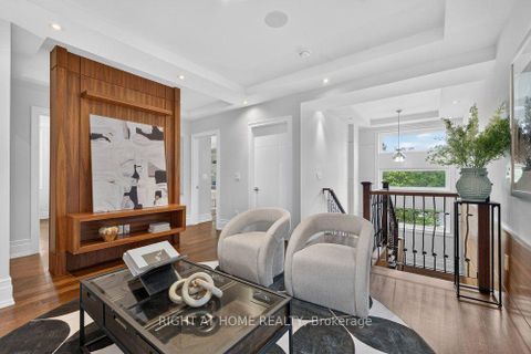 Photo 21 at 255 Willowdale Avenue, Willowdale East, Toronto