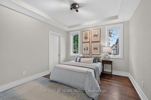 Photo 34 at 255 Willowdale Avenue, Willowdale East, Toronto