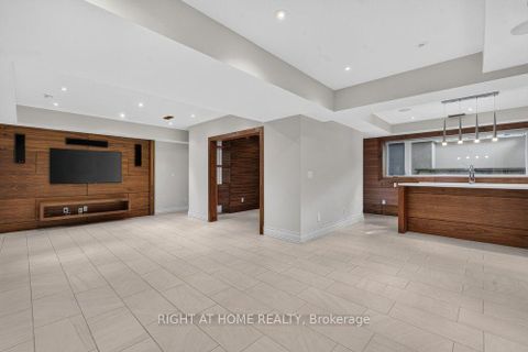Photo 43 at 255 Willowdale Avenue, Willowdale East, Toronto