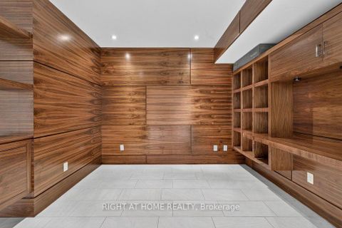 Photo 44 at 255 Willowdale Avenue, Willowdale East, Toronto