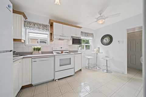 Photo 14 at 27 Hatfield Crescent, Old Rexdale, Toronto
