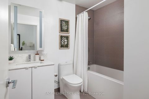Photo 17 at 1012 - 270 Dufferin Street, South Parkdale, Toronto
