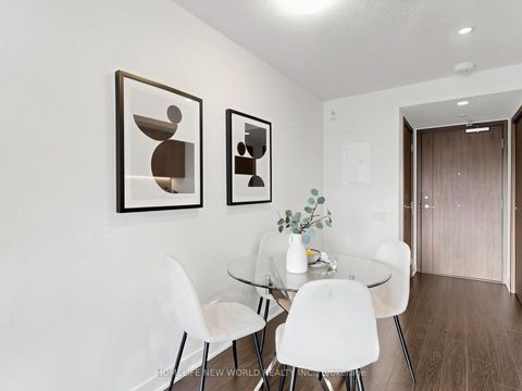 Photo 2 at 1806 - 19 Bathurst Street, Waterfront Communities C1, Toronto