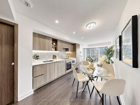 Photo 4 at 1806 - 19 Bathurst Street, Waterfront Communities C1, Toronto