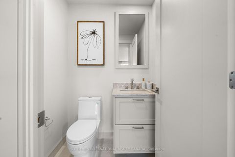 Photo 2 at 719 - 259 The Kingsway, Humber Valley, Toronto