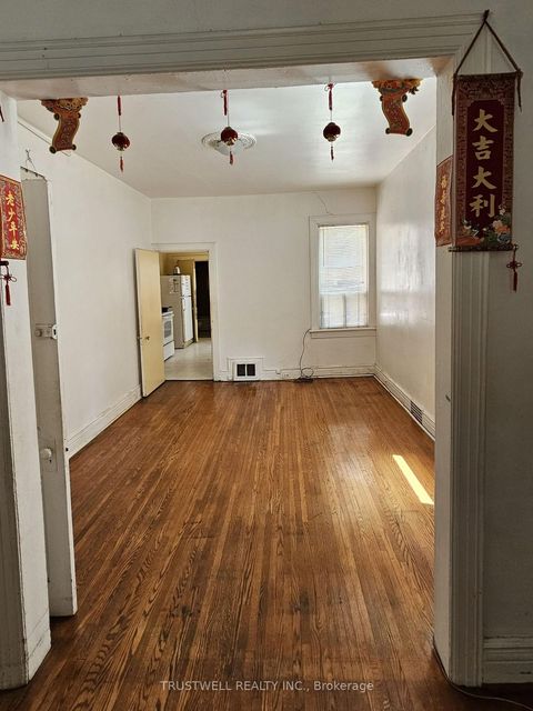 Photo 2 at 173 Hamilton Street, South Riverdale, Toronto