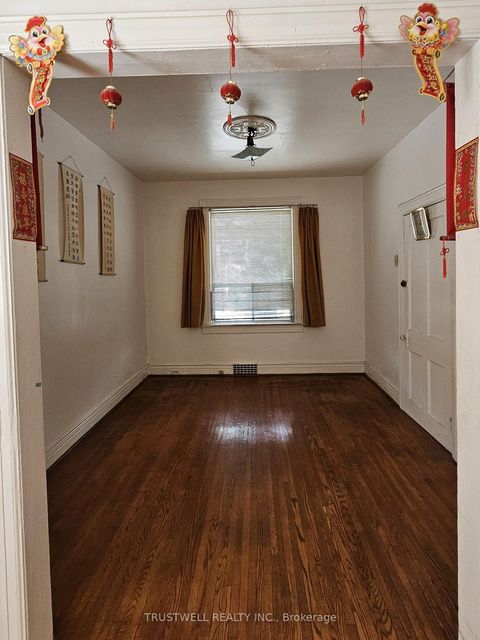 Photo 3 at 173 Hamilton Street, South Riverdale, Toronto