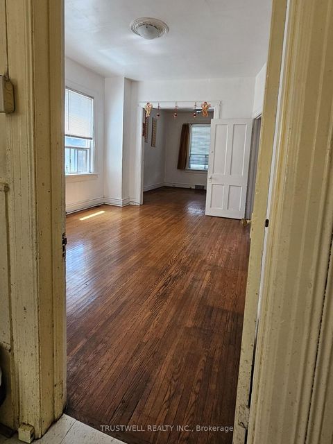 Photo 6 at 173 Hamilton Street, South Riverdale, Toronto