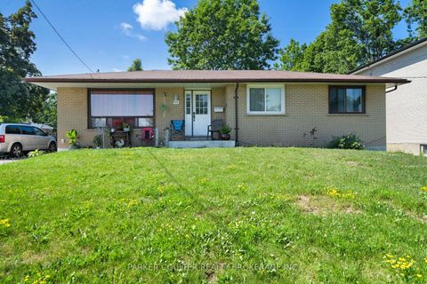 Photo 1 at 54 Ferris Lane, Cundles East, Barrie