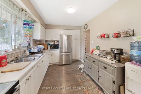 Photo 10 at 54 Ferris Lane, Cundles East, Barrie