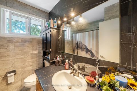 Photo 18 at 54 Ferris Lane, Cundles East, Barrie