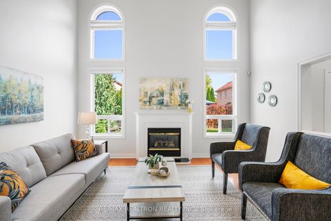 Photo 8 at 91 Gateway Drive, Bayview Wellington, Aurora