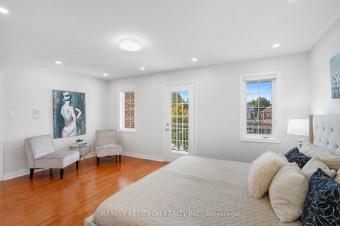 Photo 23 at 91 Gateway Drive, Bayview Wellington, Aurora