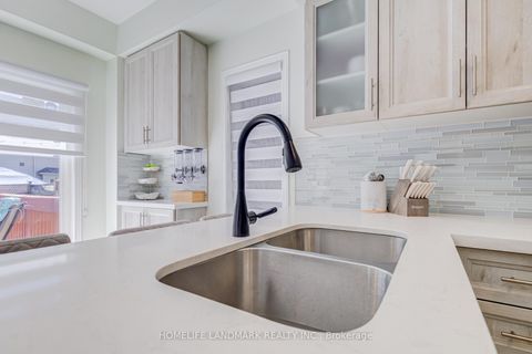 Photo 10 at 111 Knowles Drive, Rouge E11, Toronto