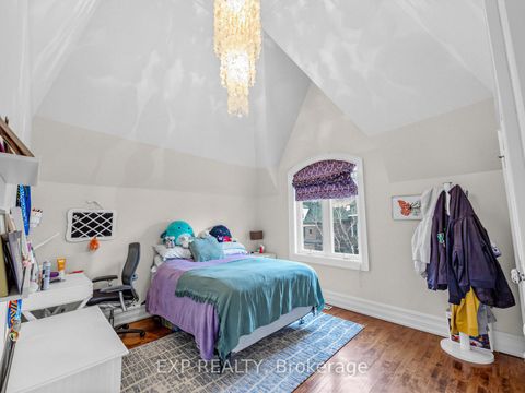 Photo 22 at 241 Poplar Plains Street, Casa Loma, Toronto