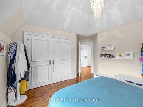 Photo 23 at 241 Poplar Plains Street, Casa Loma, Toronto