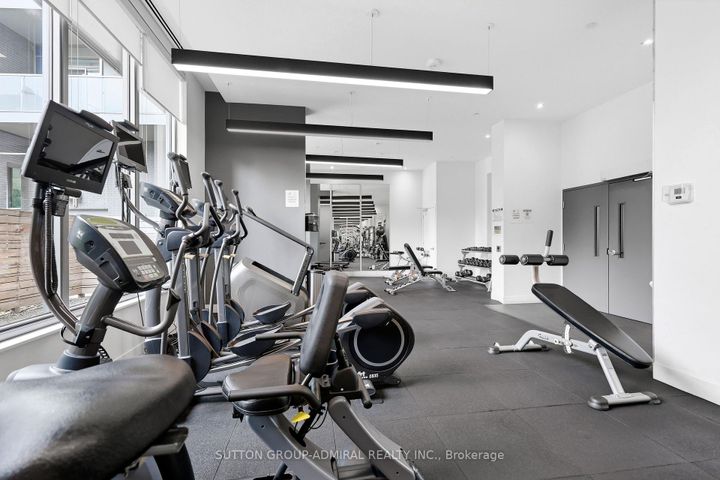 Photo 2 at 124 - 7 Kenaston Gardens, Bayview Village, Toronto