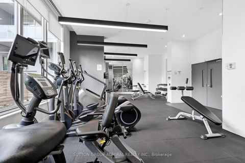Photo 2 at 124 - 7 Kenaston Gardens, Bayview Village, Toronto