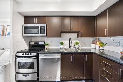 Photo 7 at 122 - 2035 Sheppard Avenue E, Henry Farm, Toronto