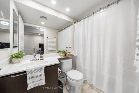 Photo 11 at 122 - 2035 Sheppard Avenue E, Henry Farm, Toronto