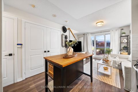 Photo 14 at 122 - 2035 Sheppard Avenue E, Henry Farm, Toronto