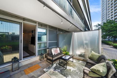 Photo 25 at 122 - 2035 Sheppard Avenue E, Henry Farm, Toronto